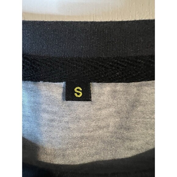 Jimmy Hendrix’s Music Band Tshirt - Picture 3 of 3